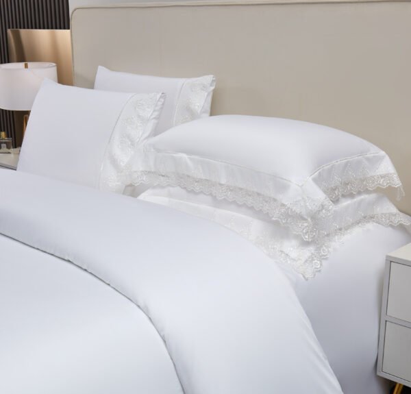 ANA JAKOBS BEDSHEET - Maison Valor