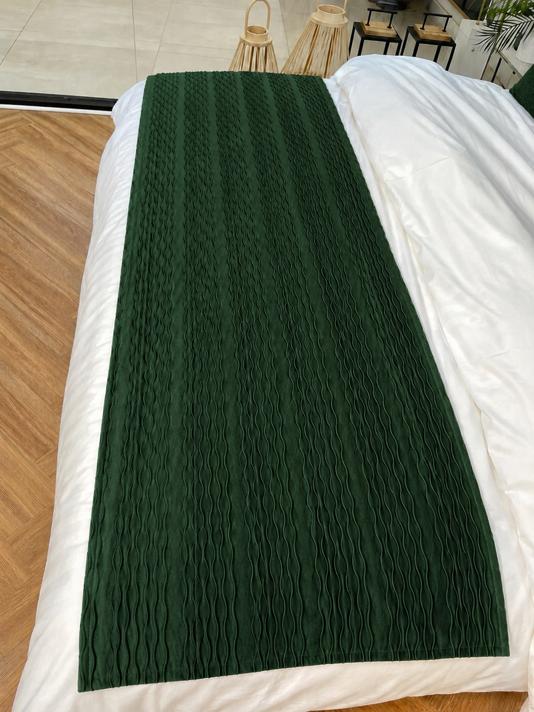 Maison Valor Green Bedrunner